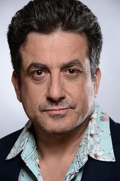 Menaşe Roy