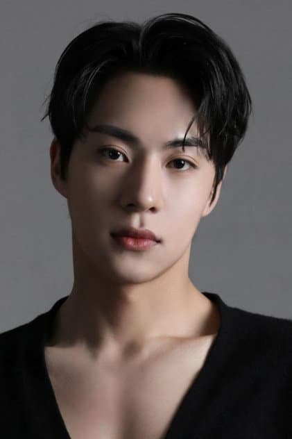 윤이현