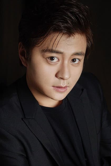 李奎