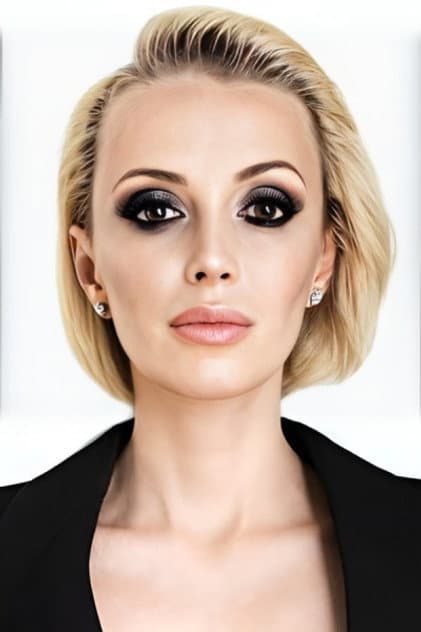 Алёна Акимова