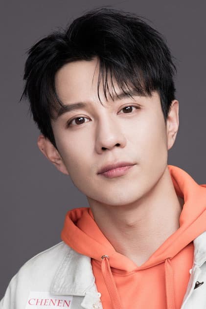 杨彤
