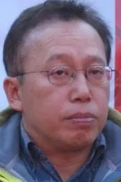 胡明凱