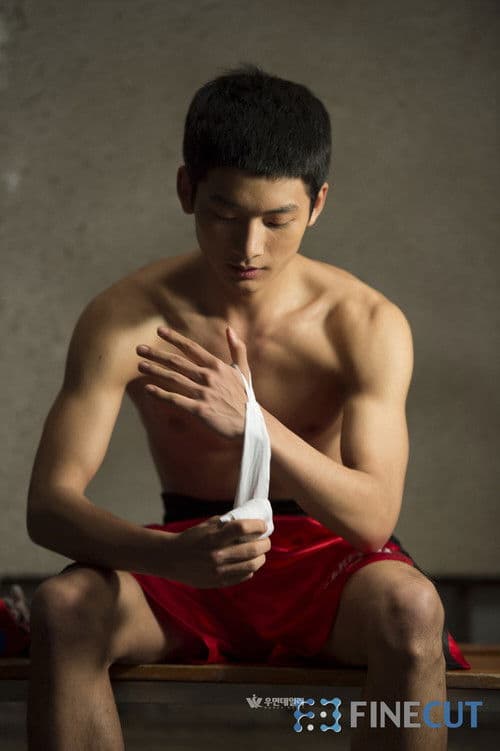 18세 afişi