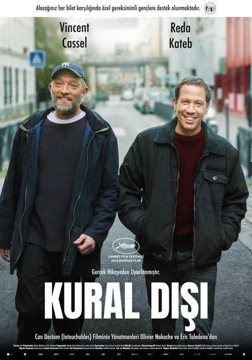 Kural Dışı afişi
