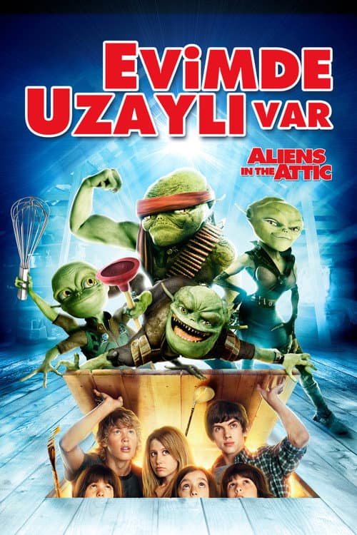 Evimde Uzaylı Var afişi